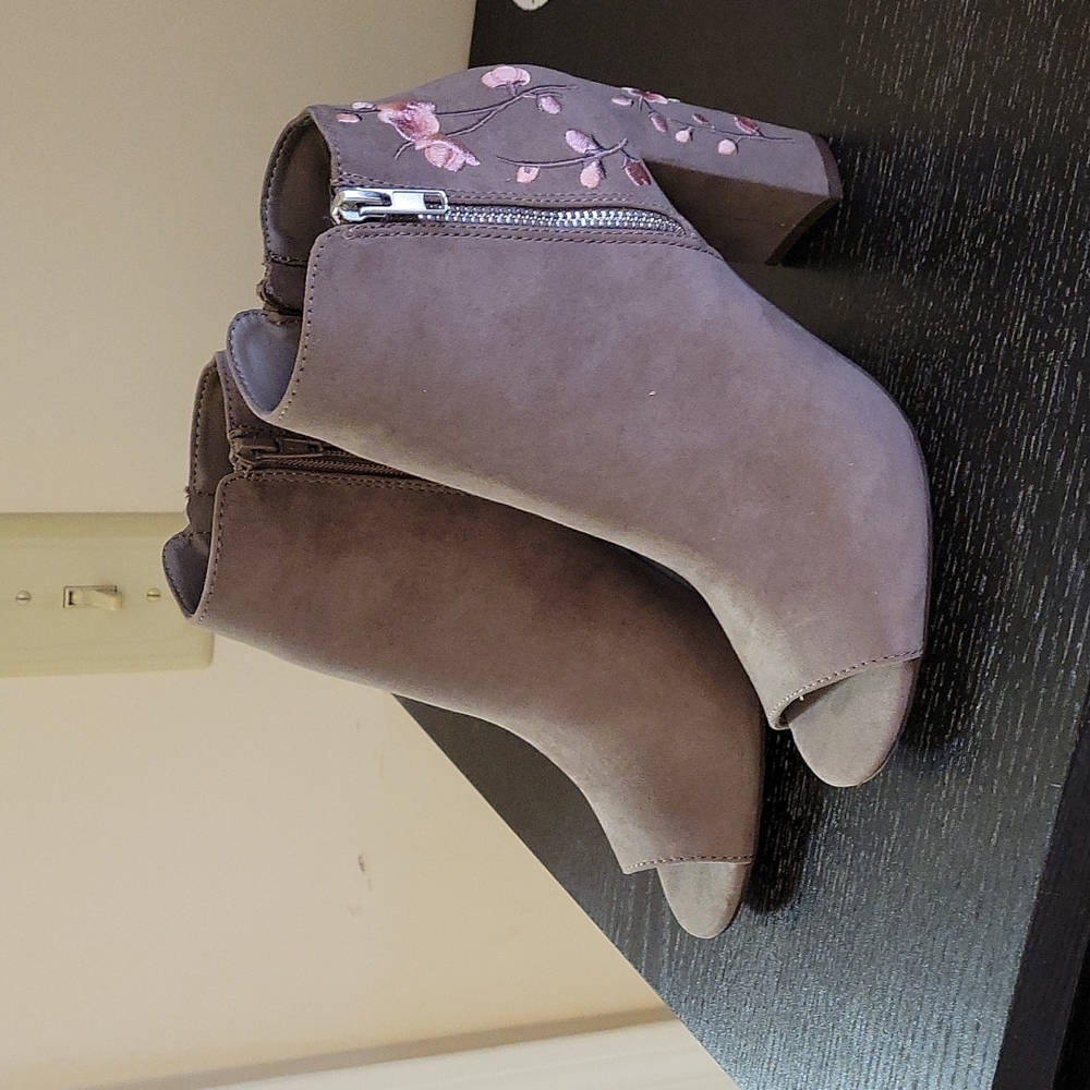 Candies shoes